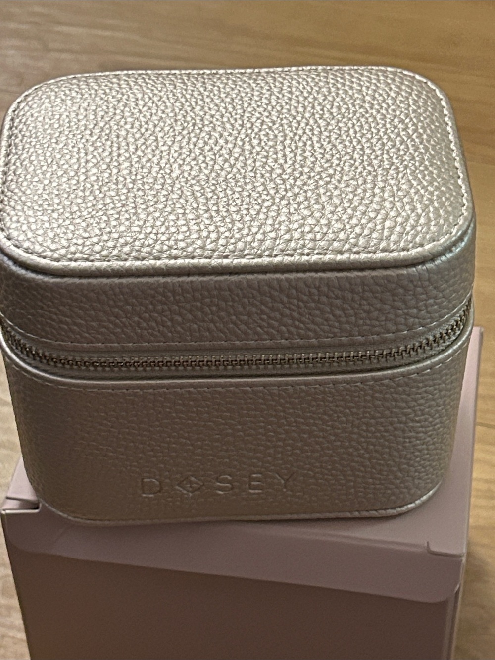 Dosey Travel Pill Case - Champagne   New in box